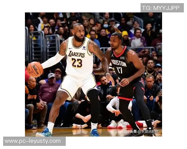 骑士惨遭火箭横扫五连败连续两个赛季无缘胜利的悲剧