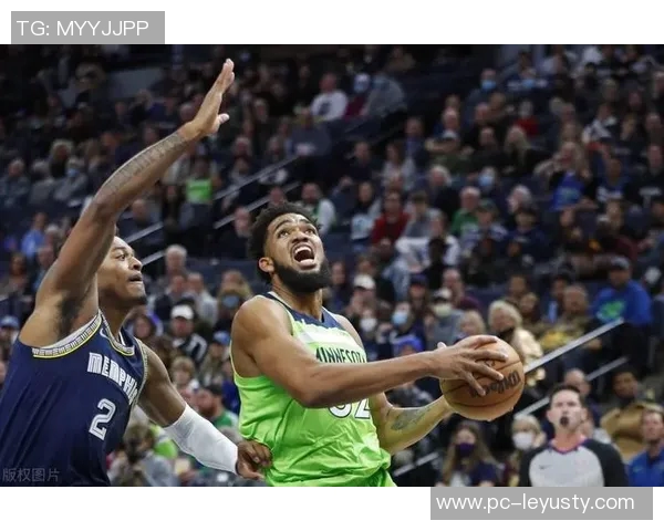 亨特全场手感冰冷七投零中仅得两分正负值惨淡创赛季新低