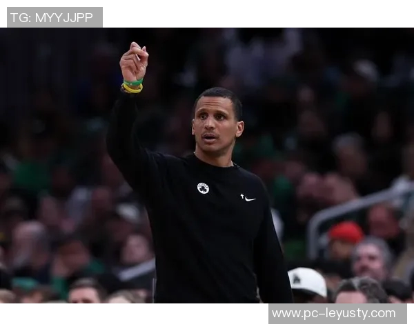 马祖拉称球队失利后的积极回应令人赞赏强调保持心态以实现更好表现