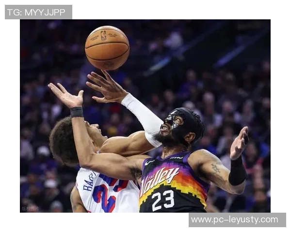 普理查德上半场火力全开三分球精准命中助球队争取胜利